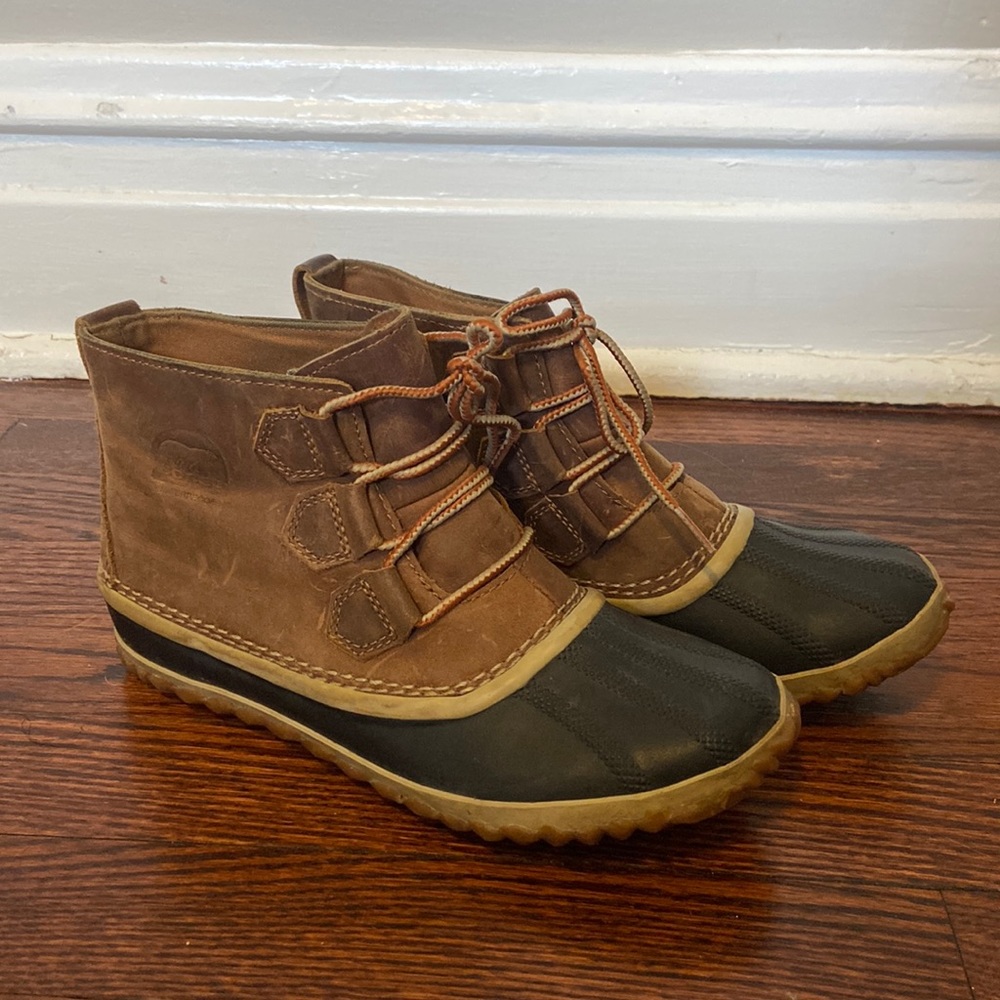 Sorel Short Snow Boot - Out N About Boot